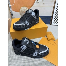 Louis Vuitton Trainer Sneaker